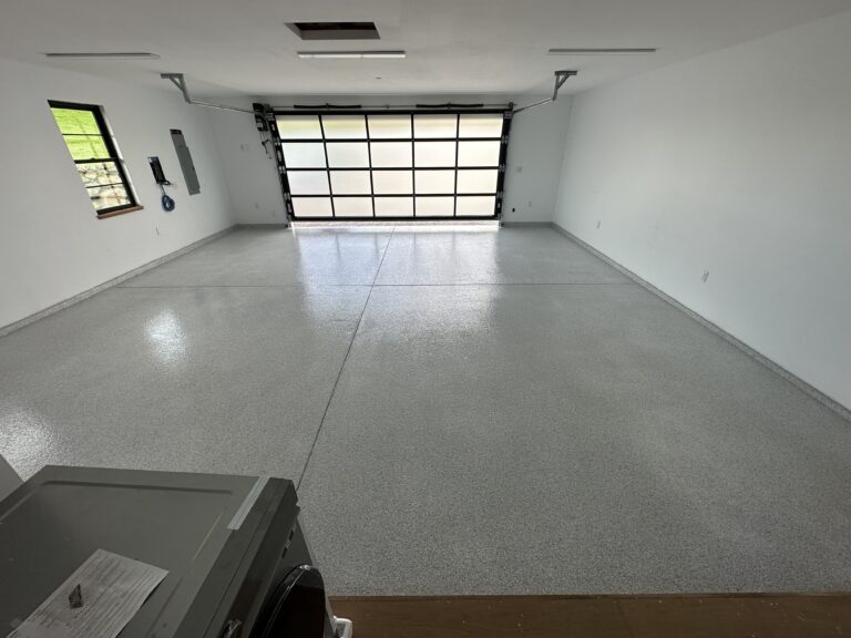 Flakes flooring system