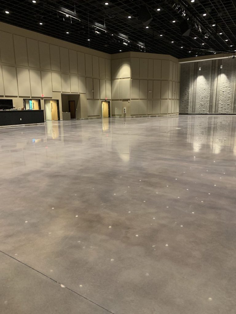 Epoxy Flooring vs. Polished Concrete
